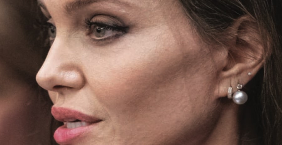 Il piacere è tutto mio il trailer della nuova commedia con Emma