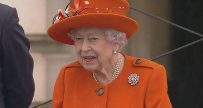 Regina Elisabetta, quando la sovrana pianse in pubblico