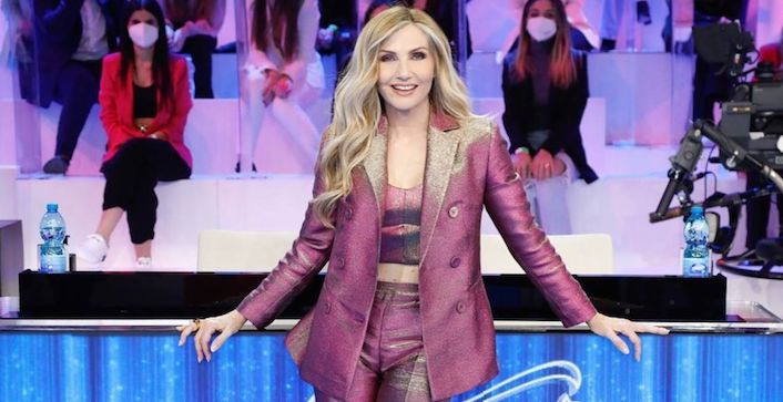 Amici 22, Lorella Cuccarini mostra il suo camerino