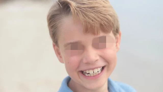 Il Principe George, vittima di bullismo, rimprovera un compagno di classe