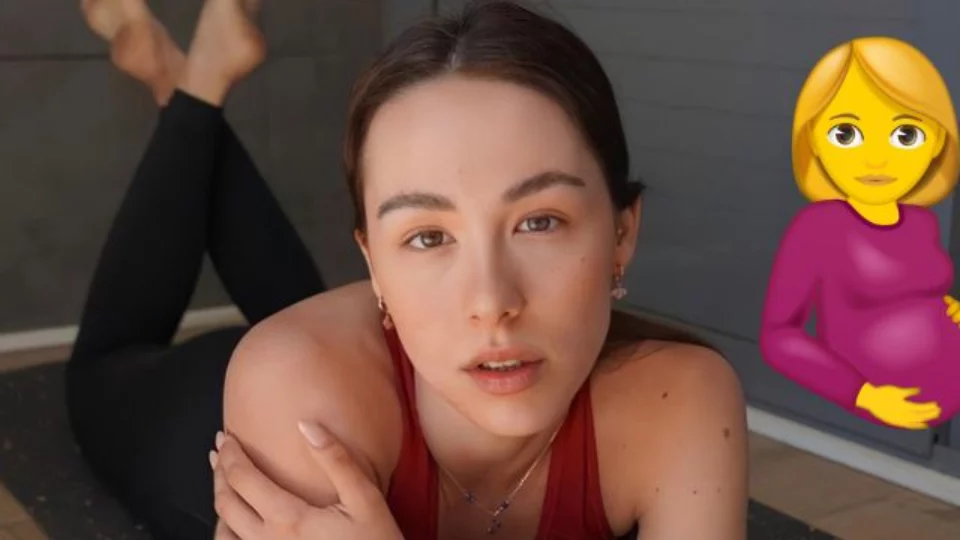 aurora ramazzotti incinta pancino foto