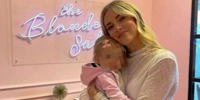 chiara ferragni quanto costa maglia versace vittoria