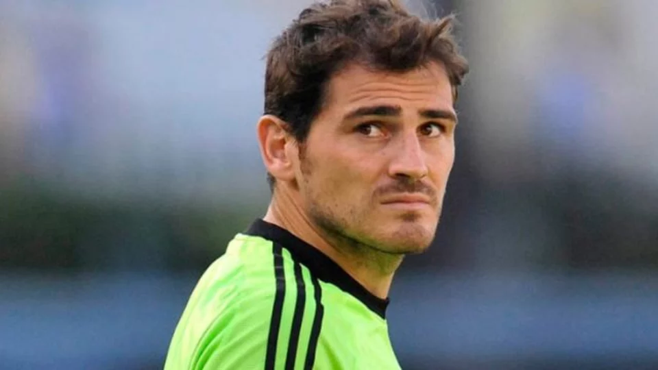 iker casillas portiere coming out