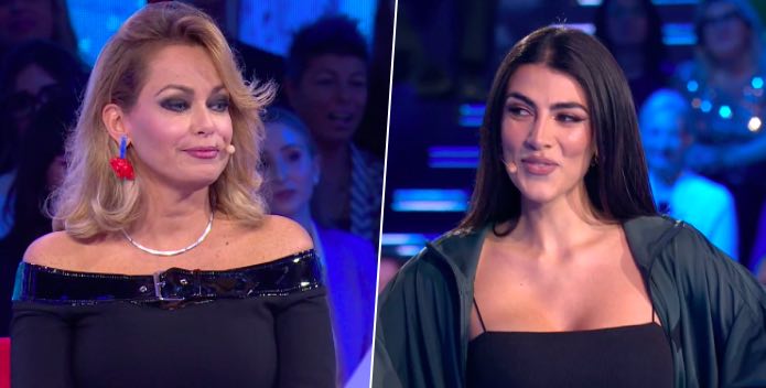 Sonia Bruganelli e Giulia Salemi, scambio di frecciatine in diretta Sonia Bruganelli e Giulia Salemi, scambio di frecciatine in diretta
