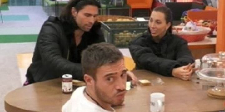 Giaele De Donà coinvolta in un triangolo con Onestini e Antonino? Giaele De Donà coinvolta in un triangolo con Onestini e Antonino?