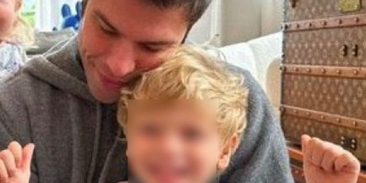 Fedez, il figlio Leone rivela chi è il suo rapper preferito Fedez, il figlio Leone rivela chi è il suo rapper preferito