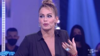Sonia Bruganelli contro Luca, Oriana, Giaele e Nicole