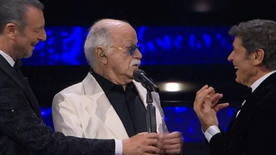 Gino Paoli non sa chi è Amadeus, Morandi gli parla in inglese