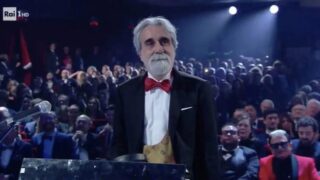Beppe Vessicchio rivela quanto guadagna un orchestrale di Sanremo
