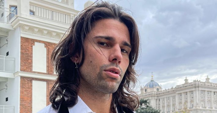 Luca Onestini torna sui social con un messaggio criptico Luca Onestini torna sui social con un messaggio criptico