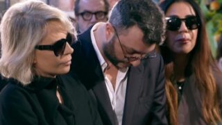 Raffaella Mennoia parla dei giorni di lutto vissuti con Maria De Filippi