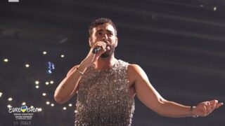 Marco Mengoni commuove e si emoziona all'Eurovision 2023