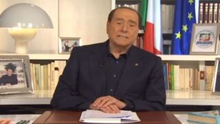 Silvio Berlusconi decise di allungare la durata del GF Vip