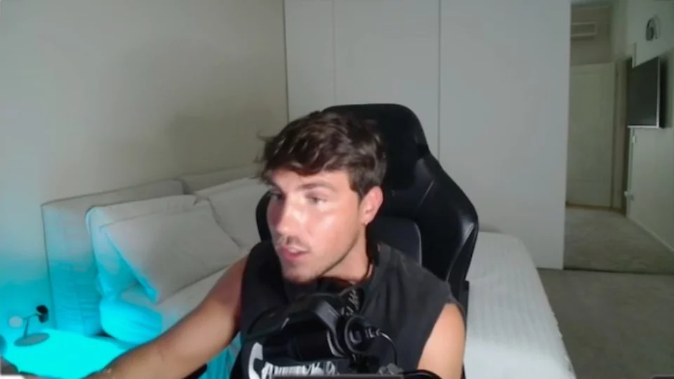 Daniele Dal Moro svela di essere in causa dopo la squalifica al GF