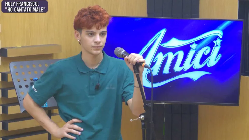 Amici 23, Holy Francisco in crisi durante le prove