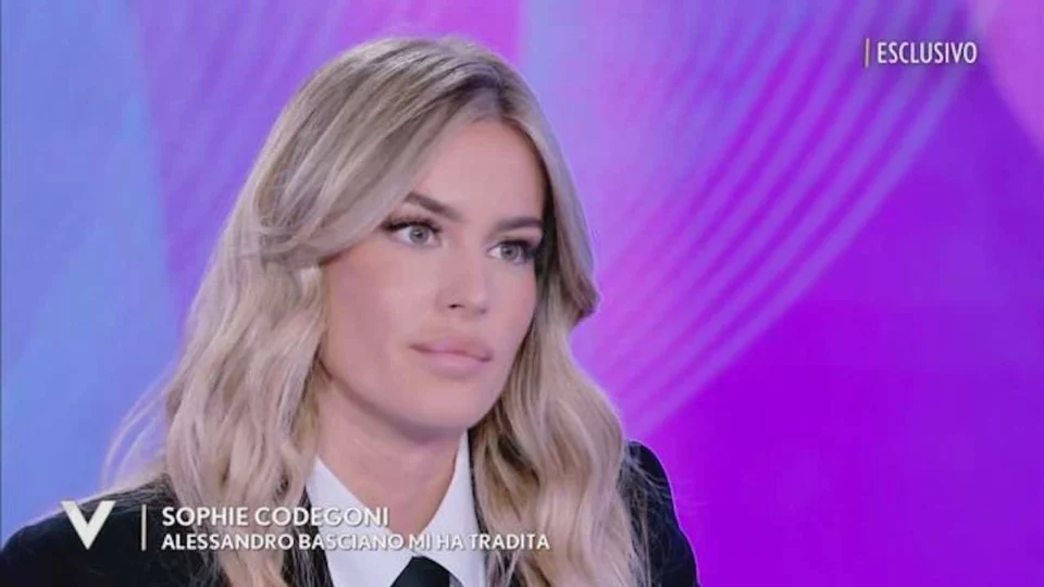 Sophie Codegoni torna a Verissimo: 
