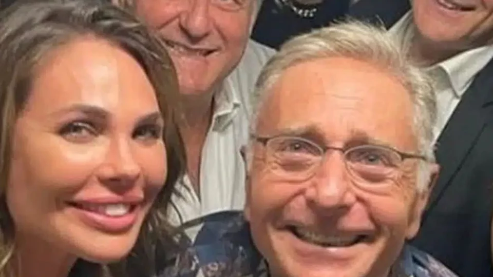 ilary blasi ciritiche foto paolo bonolis