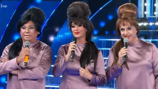 Paolantoni e Cirilli sono The Ronettes con Valentina Persia