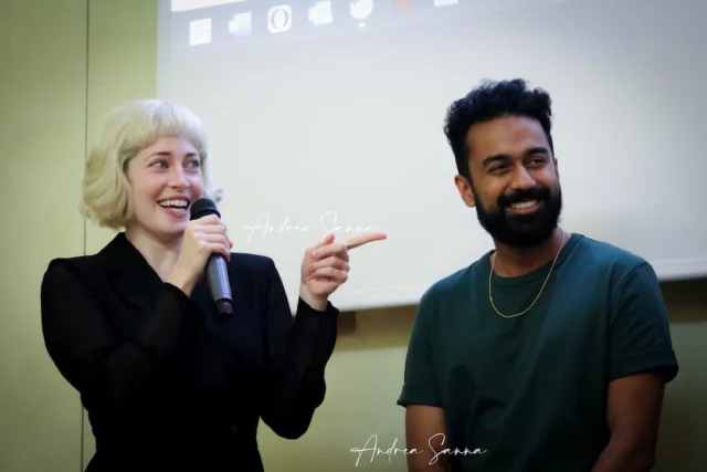 Convention A Day With...2 - Charlotte Sullivan e Varun Saranga