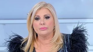 Uomini e Donne, in arrivo un colpo di scena riguardante Tina