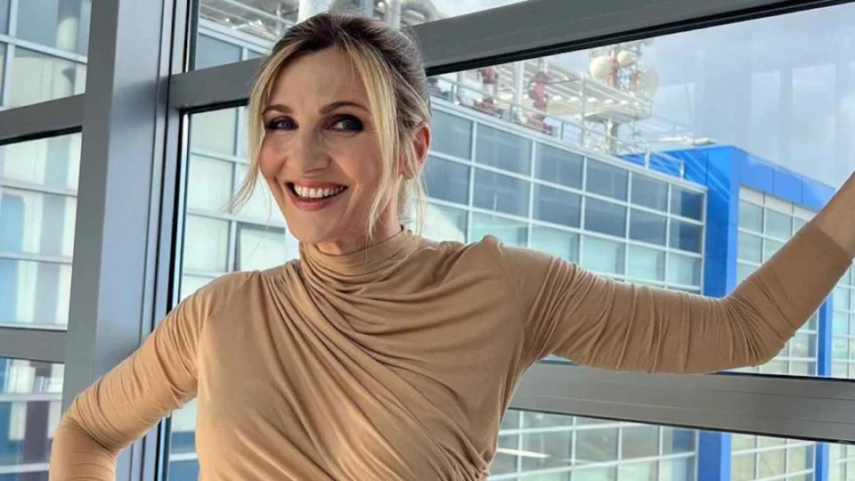 Lorella Cuccarini arriva a Sanremo: il post per ringraziare Amadeus