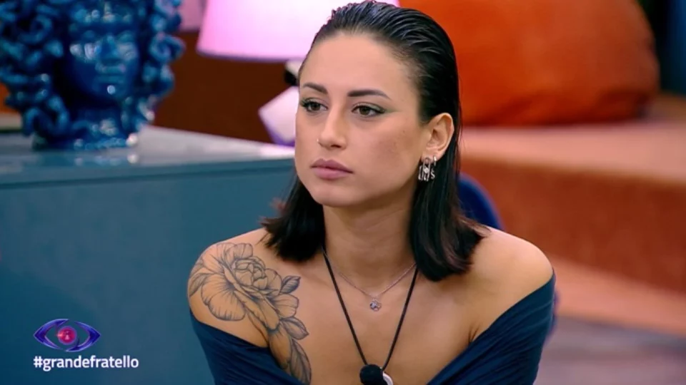 Letizia Petris non smentisce le accuse dell'ex che attacca ancora