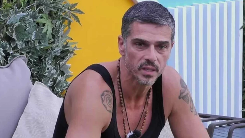 Massimiliano Varrese crede di aver portato la moda del taglio sul rasato