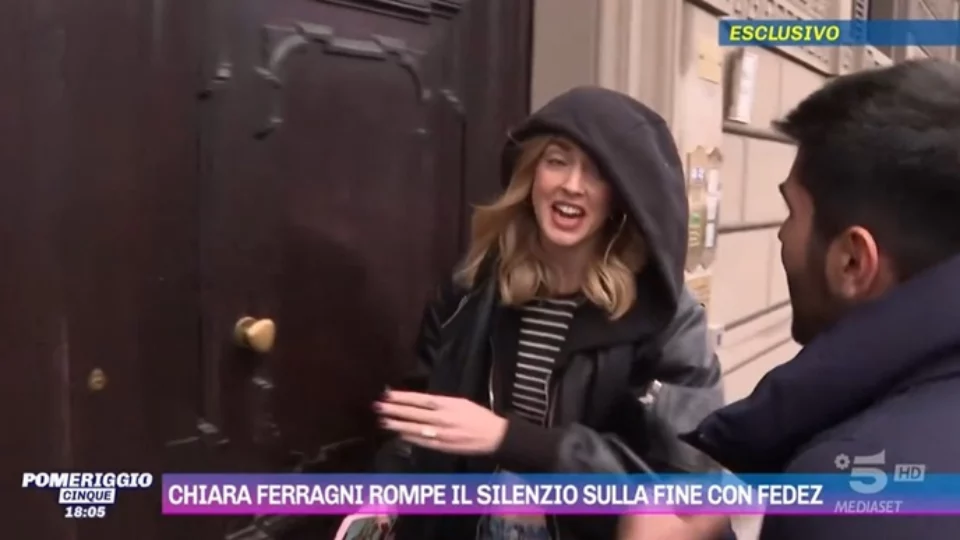 Chiara Ferragni risponde alle domande di Pomeriggio Cinque