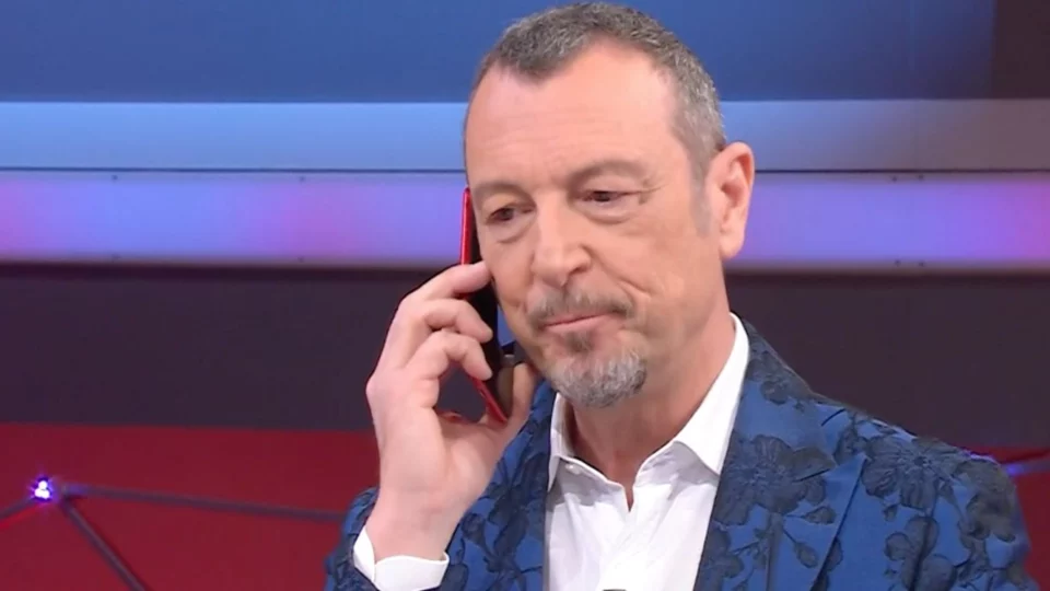 Amadeus spoilera il profilo Instagram del dottore di Affari Tuoi