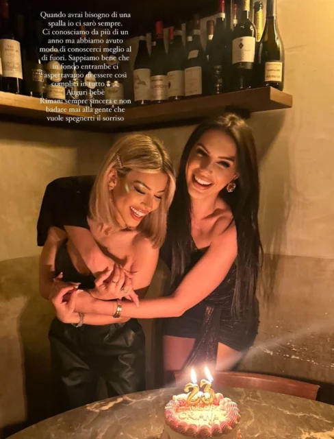 Gli auguri di compleanno di Antonella Fiordelisi a Oriana Marzoli