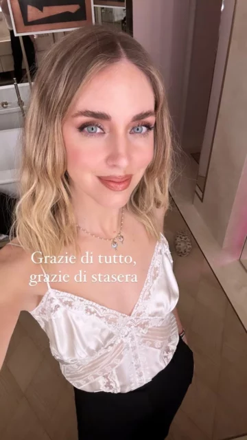 La collana indossata da Chiara Ferragni a Che Tempo Che Fa