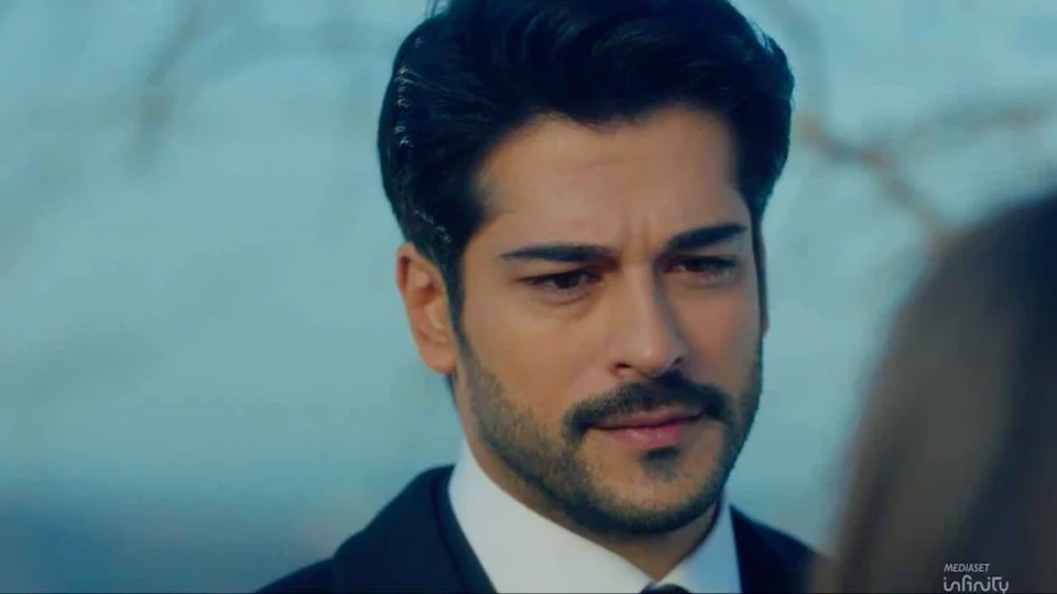 Anticipazioni Endless Love 23 aprile- Kemal indaga su Ozan, ma Nihan teme per lui