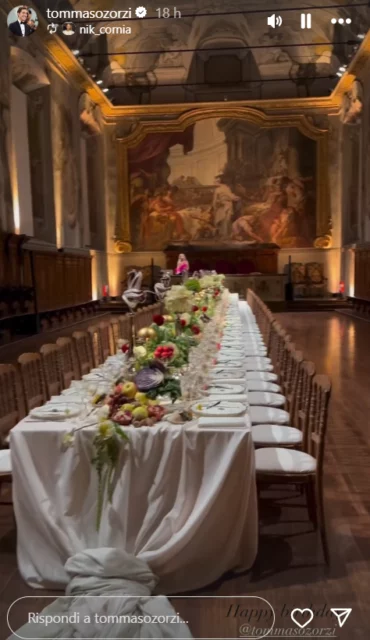 La tavola per la cena di compleanno di Tommaso Zorzi