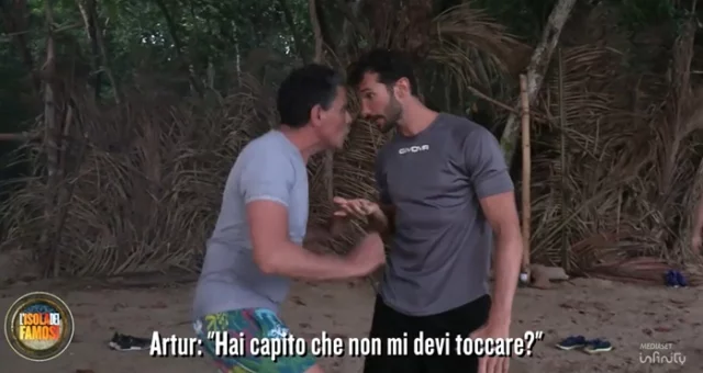 Francesco Benigno, il video che ha portato alla sua eliminazione