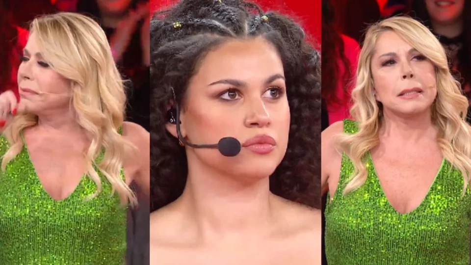 anna pettinelli piange dopo esibizione martina