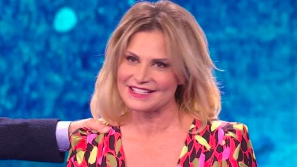 Simona Ventura tornerebbe ANCORA a L'Isola dei Famosi (ma non nel modo che sospettiamo)