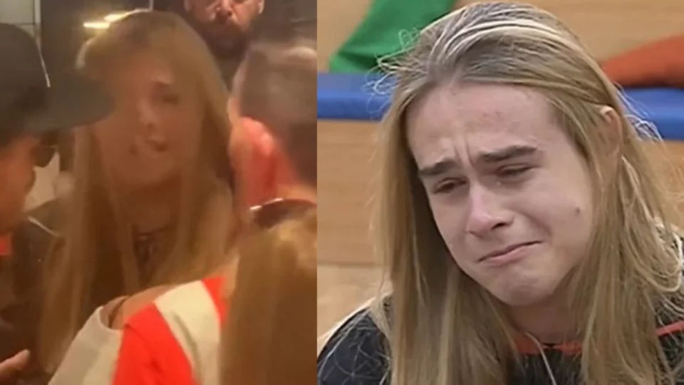 Aaron, ex di Amici 22, scivola e cade dopo un firmacopie (VIDEO)