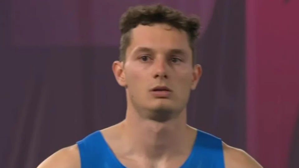 Olimpiadi 2024, la nonna di Filippo Tortu vola a Parigi e gli fa una sorpresa
