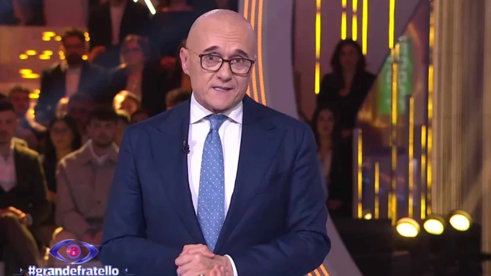 Direttore Canale 5 difende Grande Fratello Codacons