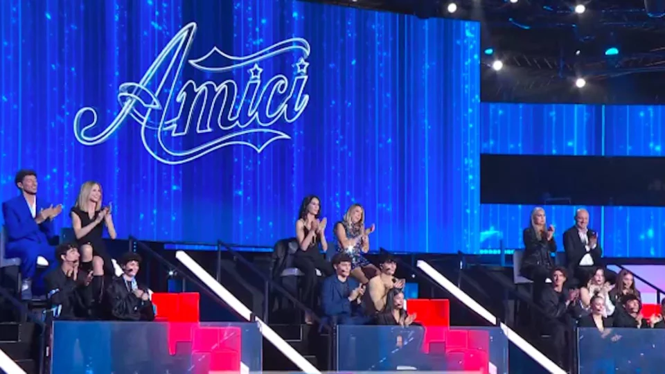 Amici 24 anticipazioni Serale registrazione quinta puntata 19 aprile: eliminati e spoiler