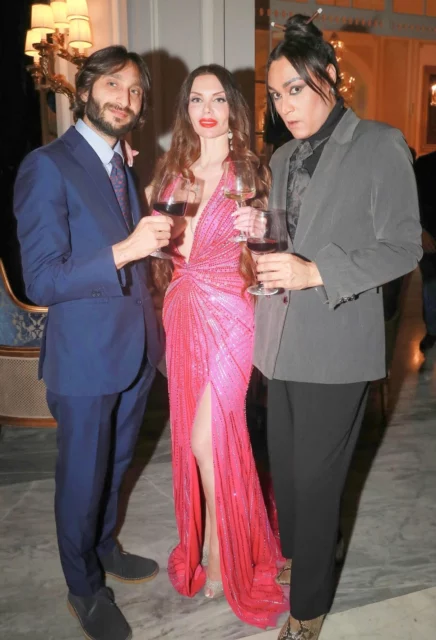 Donatella con Leonardo Angelo, alla sinistra Gabriel Munari