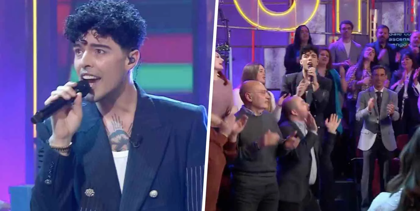 Affari Tuoi si trasforma in un concerto! Stash dei The Kolors canta tra il pubblico e fa scatenare tutti (VIDEO) Affari Tuoi si trasforma in un concerto! Stash dei The Kolors canta tra il pubblico e fa scatenare tutti (VIDEO)