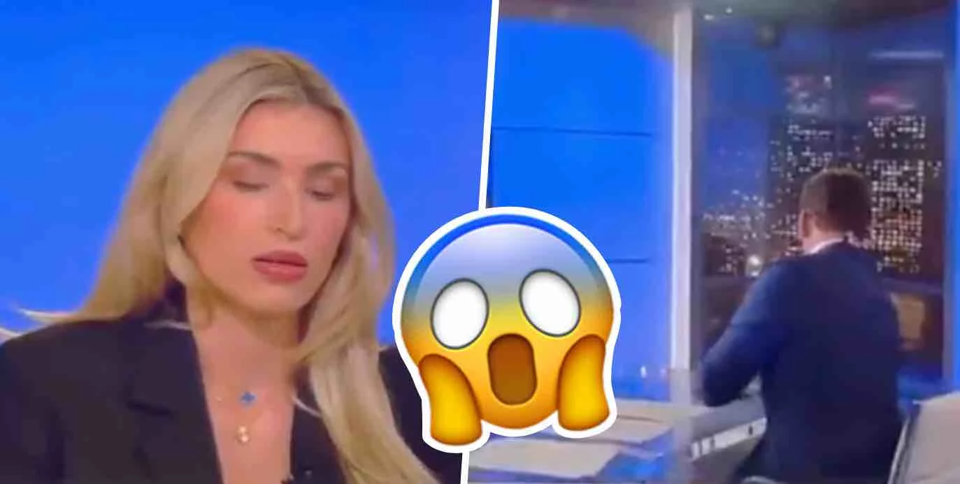 Giornalista sviene in diretta, la reazione del conduttore fa il giro del web e finisce nella bufera (VIDEO) Giornalista sviene in diretta, la reazione del conduttore fa il giro del web e finisce nella bufera (VIDEO)