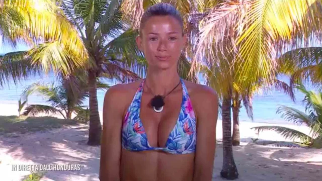 Isola dei Famosi, Camila Giorgi abbandona il gioco