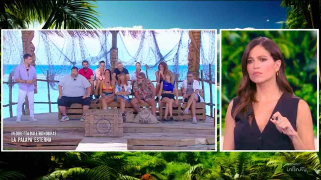 Isola dei Famosi naufraga si ritira