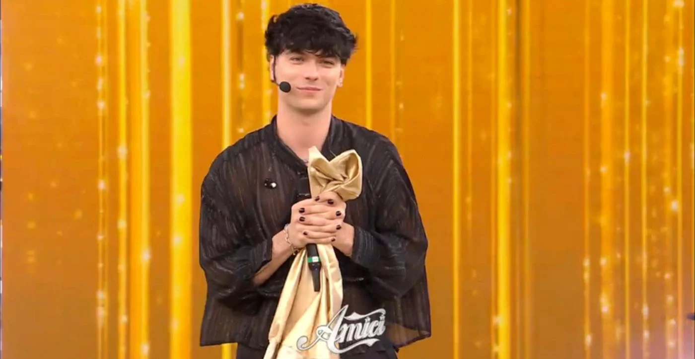 Trigno, la sua città Asti è pronta a tifare per lui: maxi schermo per la finale di Amici 24