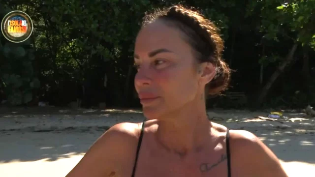 isola dei famosi antonella mosetti