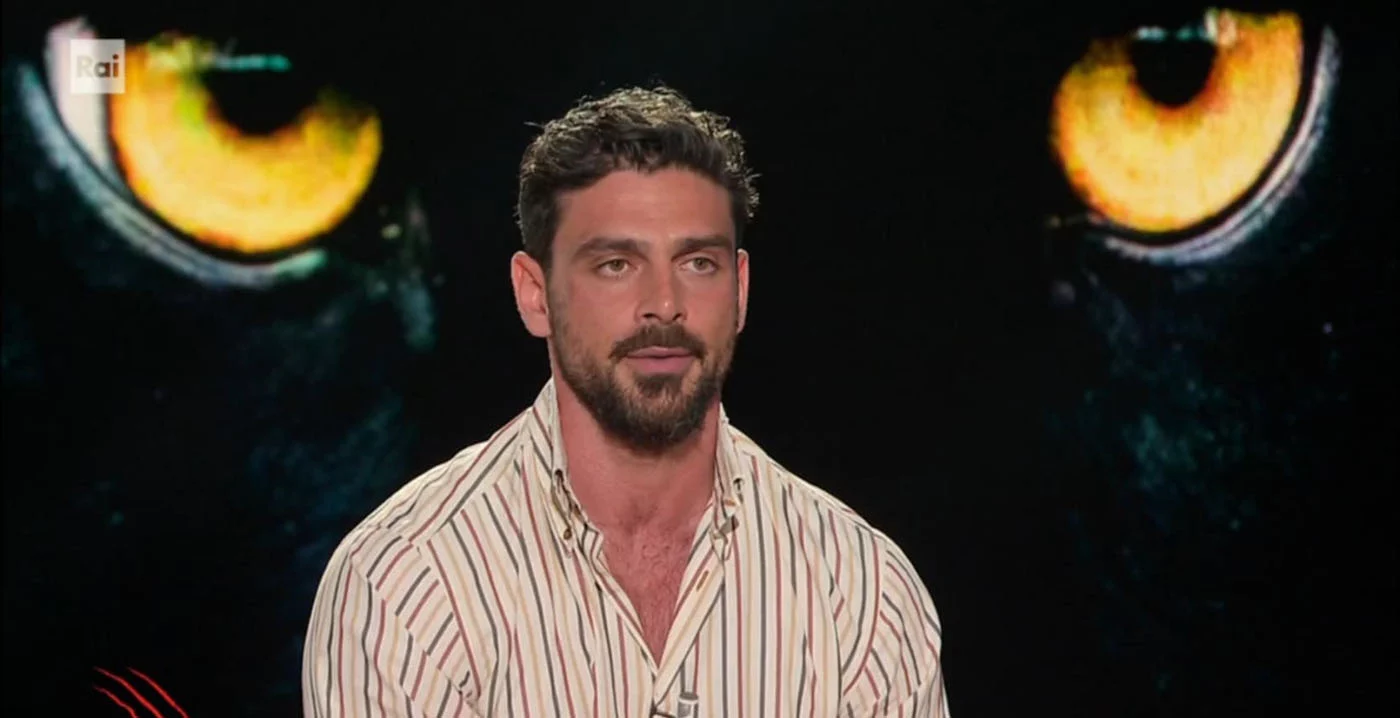Nuovo post Instagram di Michele Morrone dopo lo sfogo contro il cinema e gli attori italiani (FOTO) Nuovo post Instagram di Michele Morrone dopo lo sfogo contro il cinema e gli attori italiani (FOTO)