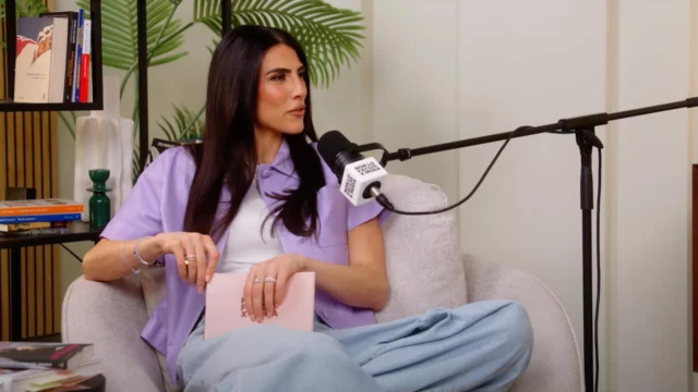 Giulia Salemi lancia una stoccata a un Vip durante il suo podcast
