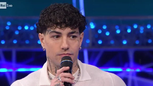 Tony Effe torna a parlare di Sanremo e fa una rivelazione
